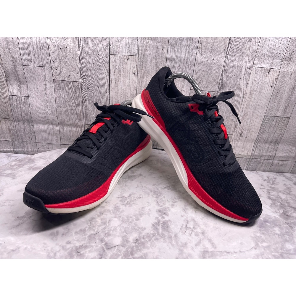 TYR SR-1 TEMPO Sneakers Men 9.5M Women 11M Sneakers Black Red Athletic Trainers